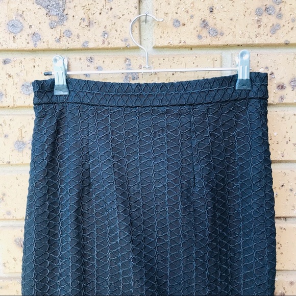 BARDOT Size 10 Black High Waisted Short Fishtail Skirt Dressy Casual Sheer - Picture 2 of 7